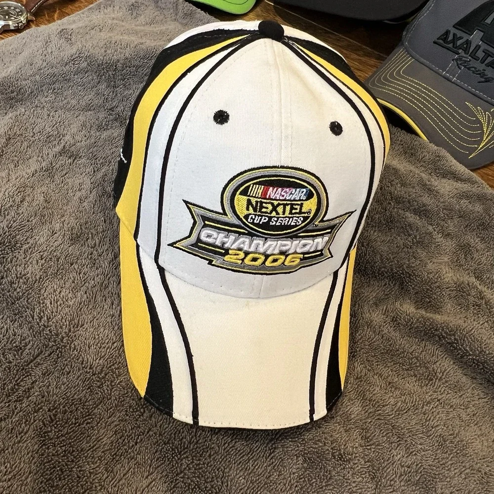 NASCAR Nextel Lowe's Racing Champion 2006 Hat Cap Johnson Race Car #48 NEW 1size